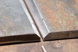plate with v groove for butt welding